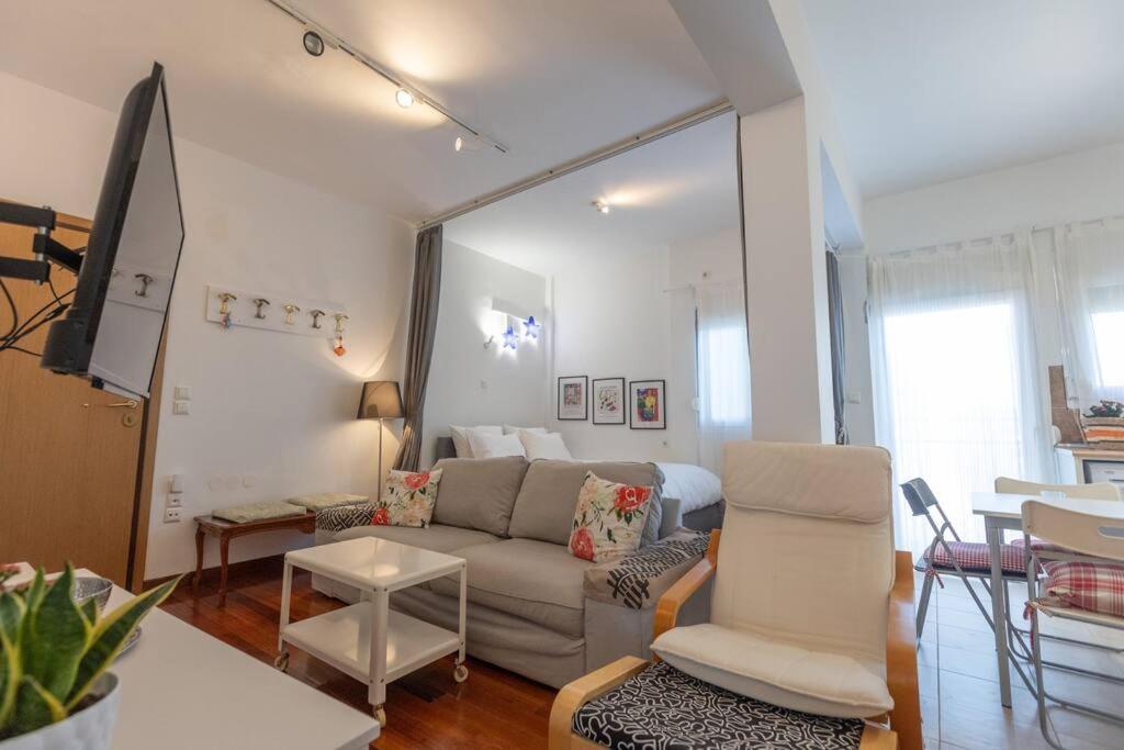 Apartamento Λάρισα Διαμέρισμα Με Θέα Πλατεία Στο Κέντρο Της Πόλης Exterior foto